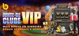 Người dùng Việt Nam chơi game slot online qq886 trên điện thoại di động